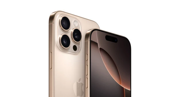 iPhone 16 Pro Kamera Ansicht (© Apple)
iPhone 16 Pro Kamera Ansicht