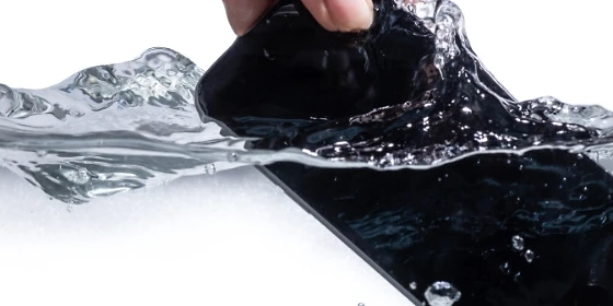  iPhone 13 wasserdicht?
