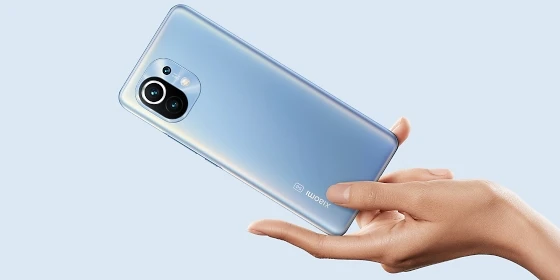  iPhone 13 vs. Xiaomi Mi 11 5G
