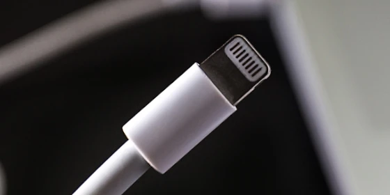  iPhone 14 Ladekabel
