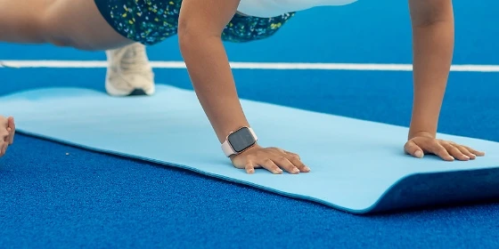  Fitness Tracker

