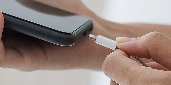  iPhone lädt nicht mehr
