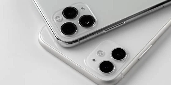  iPhone 12 vs iPhone 11 Pro
